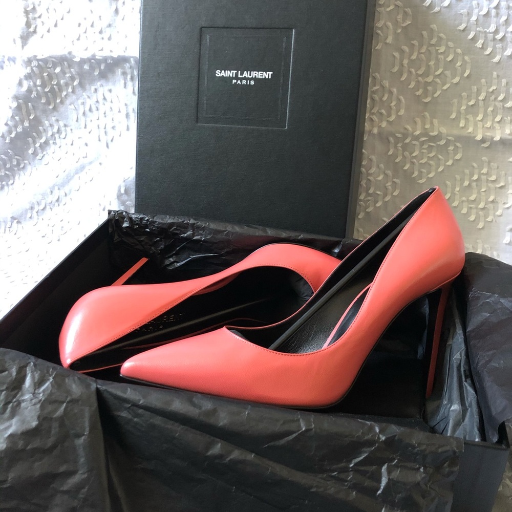 Shoes - Picture 2 of 2